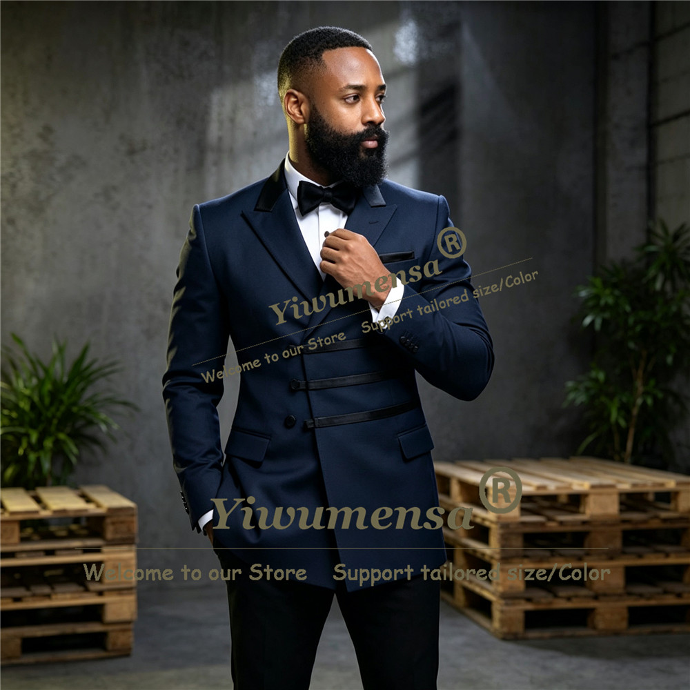 Elegante Abito da Sposo, Compl - Men Grooming Outfit recensione e prezzo